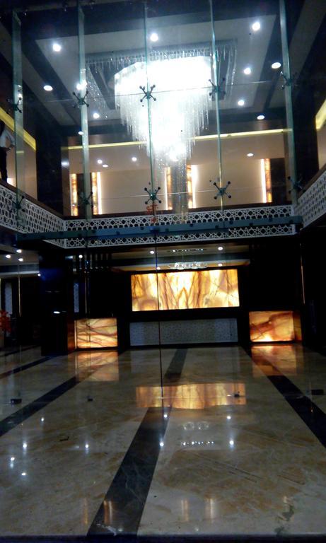 Meghdoot Hotel & Resort Ujjain Zewnętrze zdjęcie